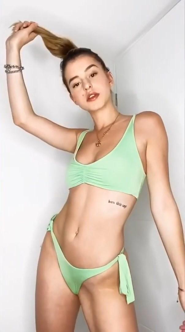 Lea Elui Deleted Bikini Try On Video Leaked.