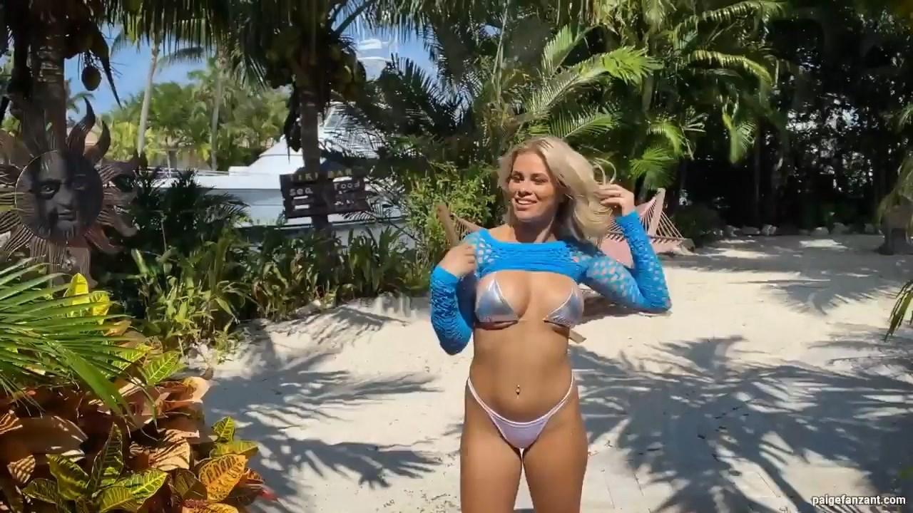 paige vanzant nude beach yoga onlyfans video leaked AVUWAB