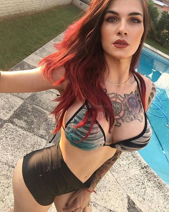 Alternative model Daniela Basadre hot near nude Instagram pictures26