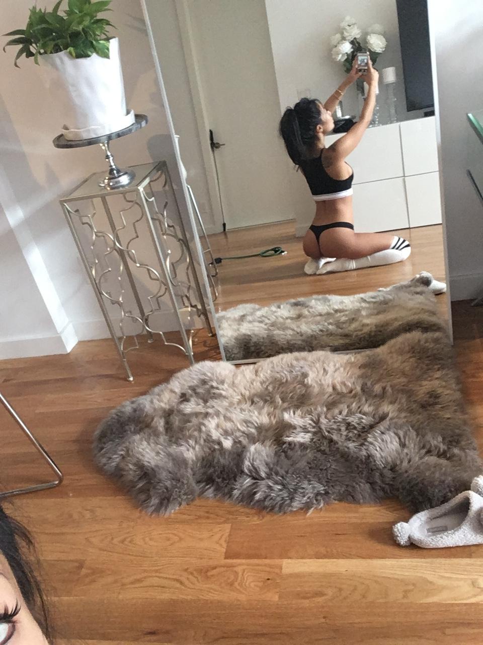 asa akira nude mirror selfie onlyfans set leaked FRTINO