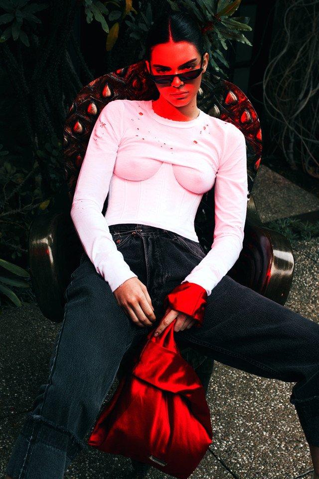 kendall jenner see through nipple leaked WXHNNS