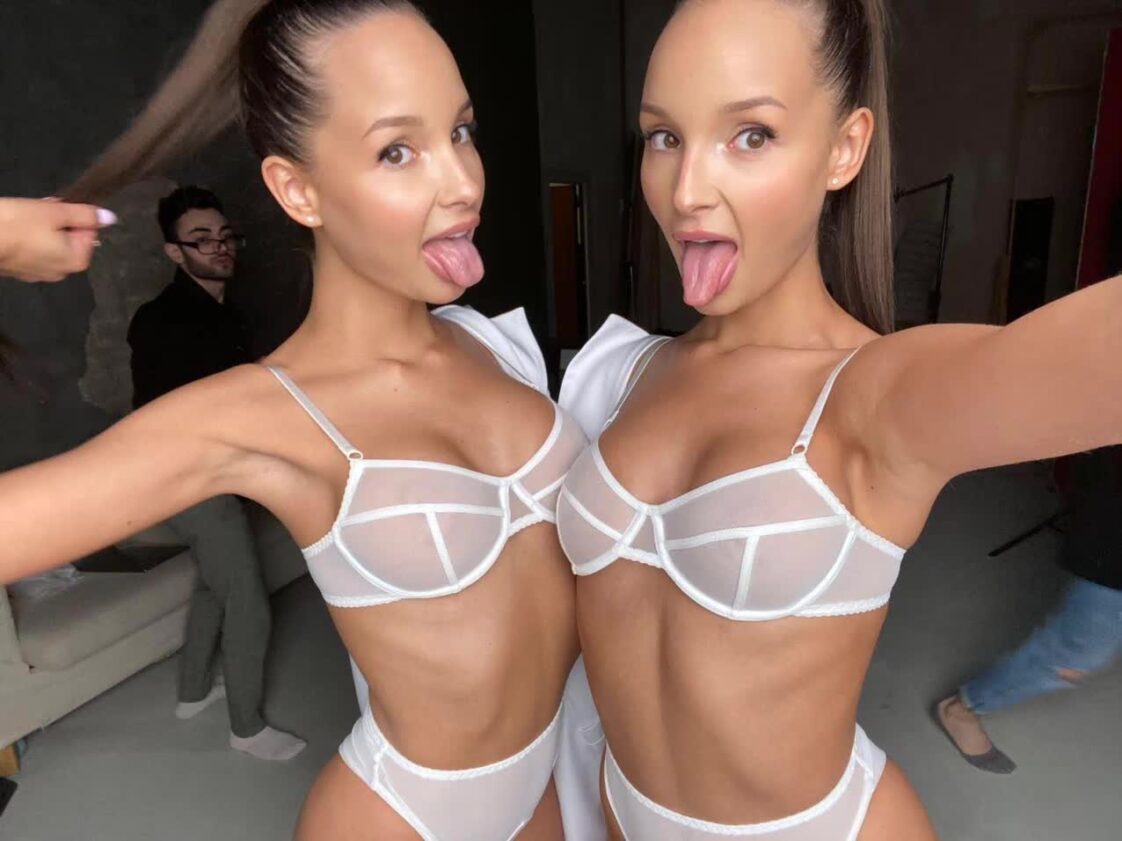Adelalinka Twins leaked nudes onlyfans.