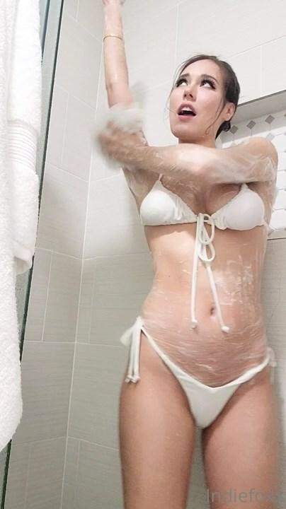 indiefoxx striptease wet bikini shower onlyfans video leaked KKQILI