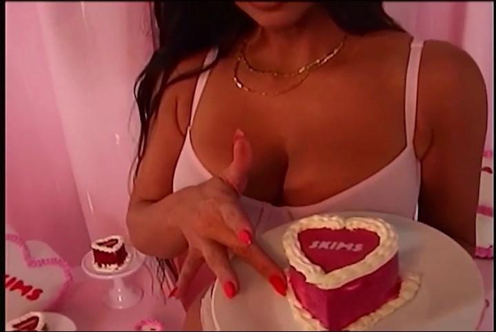 kim kardashian lingerie skims photoshoot bts video leaked XTMSZO