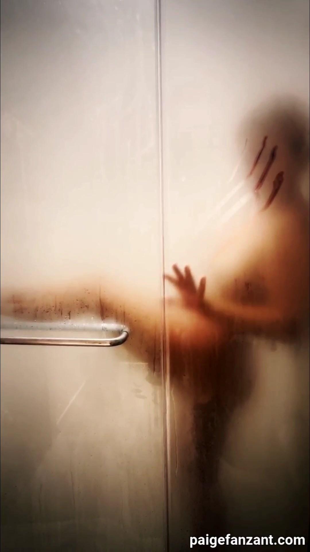 paige vanzant nude shower voyeur video leaked JPFFEG
