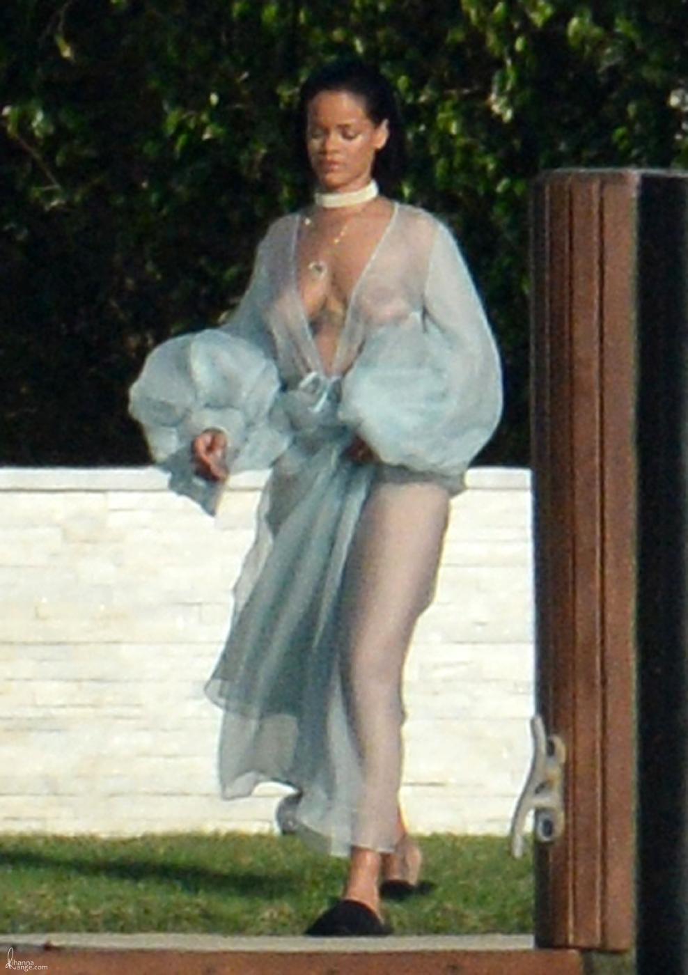 rihanna bikini sheer robe nip slip photos leaked ZMLNDQ