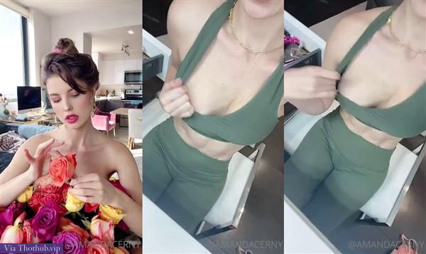 Leaked nudes cerny amanda Amanda Cerny