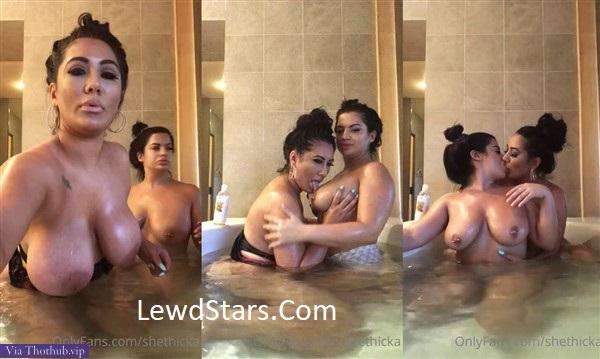 Shethick Nude Bathtub Lesbian Porn Video Leaked