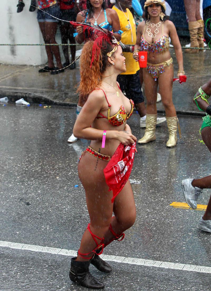 rihanna bikini nip slip barbados festival photos leaked QWSBQE