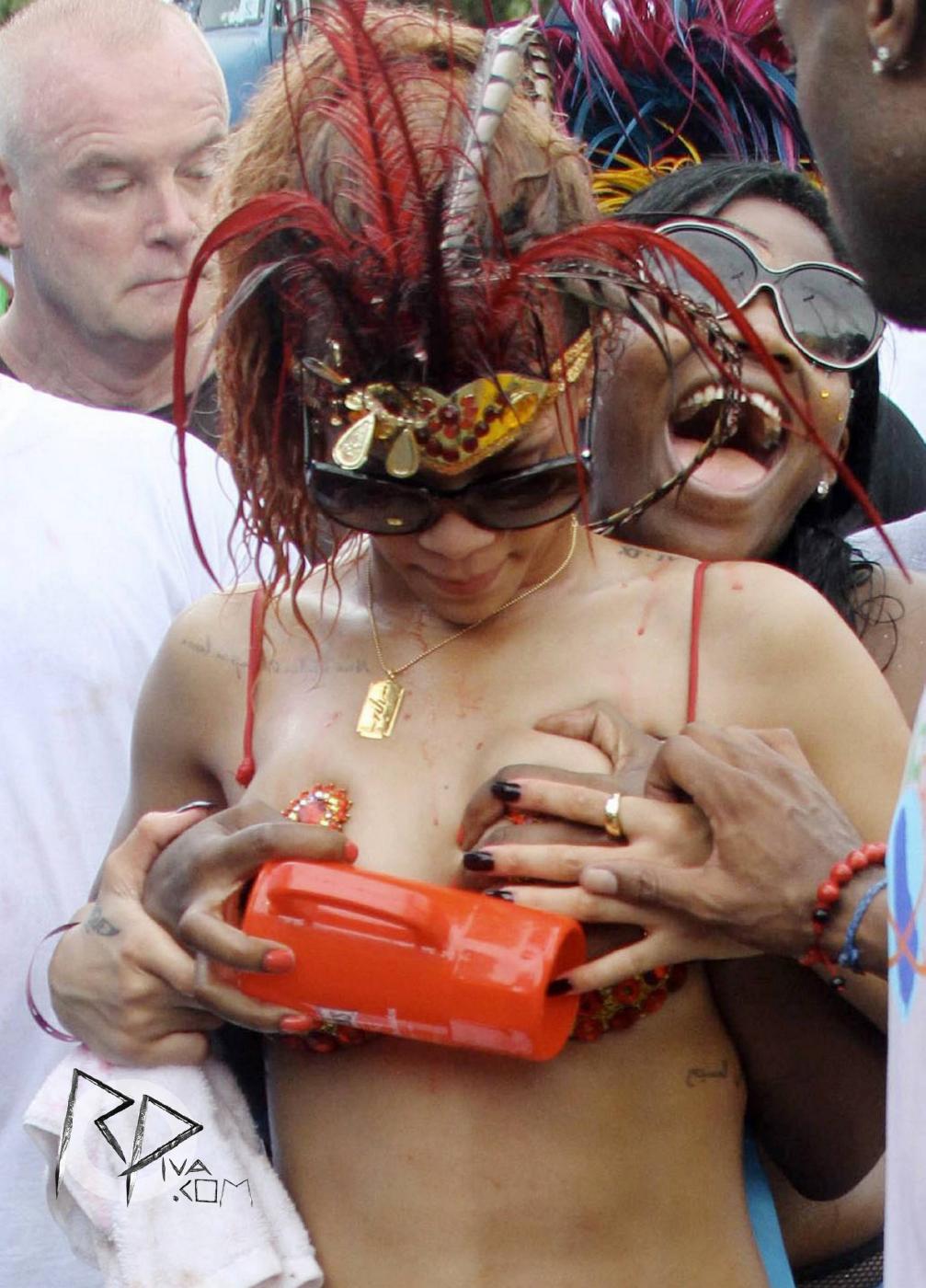 rihanna bikini nip slip barbados festival photos leaked UFCLYO