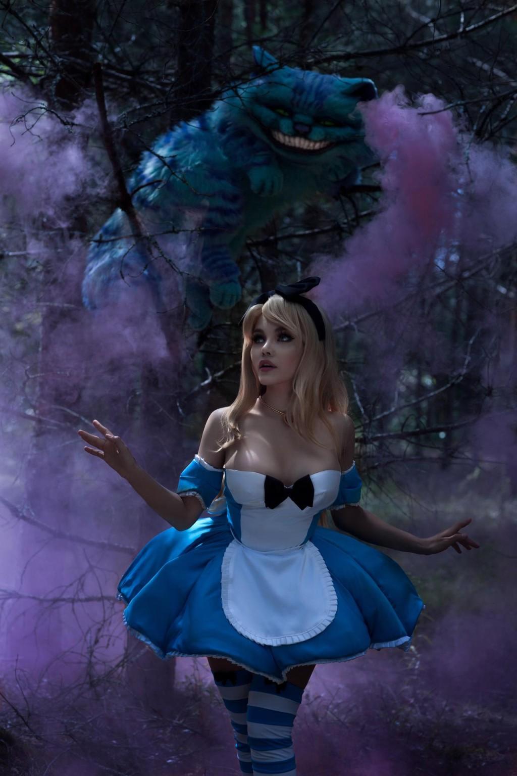 kalinka fox alice in wonderland cosplay video leaked OIOTRB