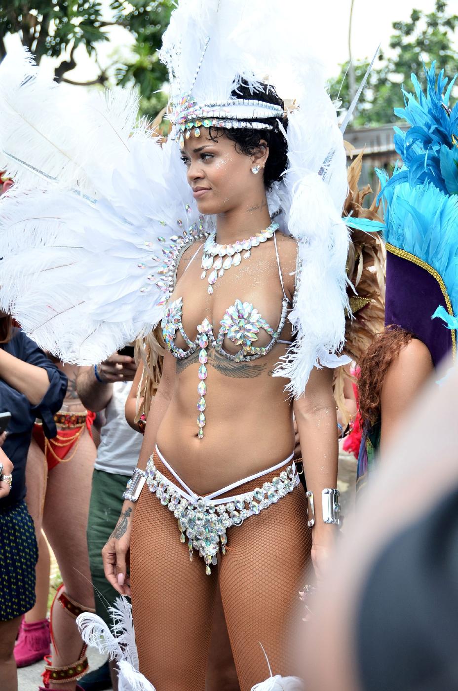 rihanna nip slip barbados festival photos leaked CMDPCB