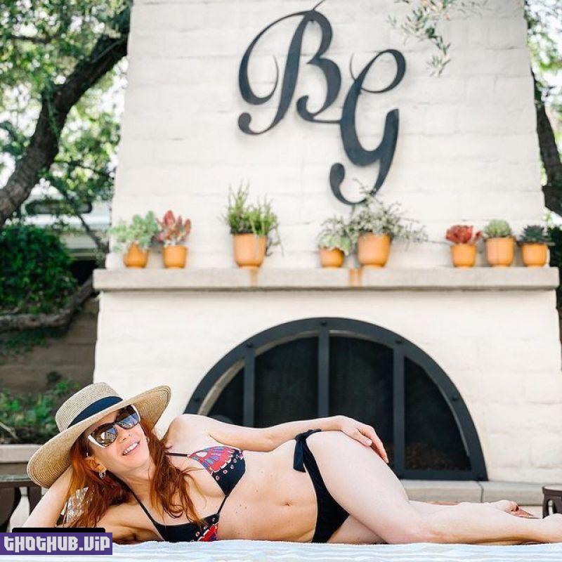 Check out Amy Davidson’s hot bikini, leggings enhanced pictures from Instag...