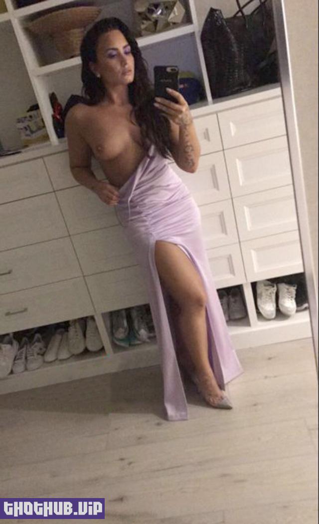 Demi Lovato nude photos leaked from her SnapChat account after being hacked by The Fappening 2019