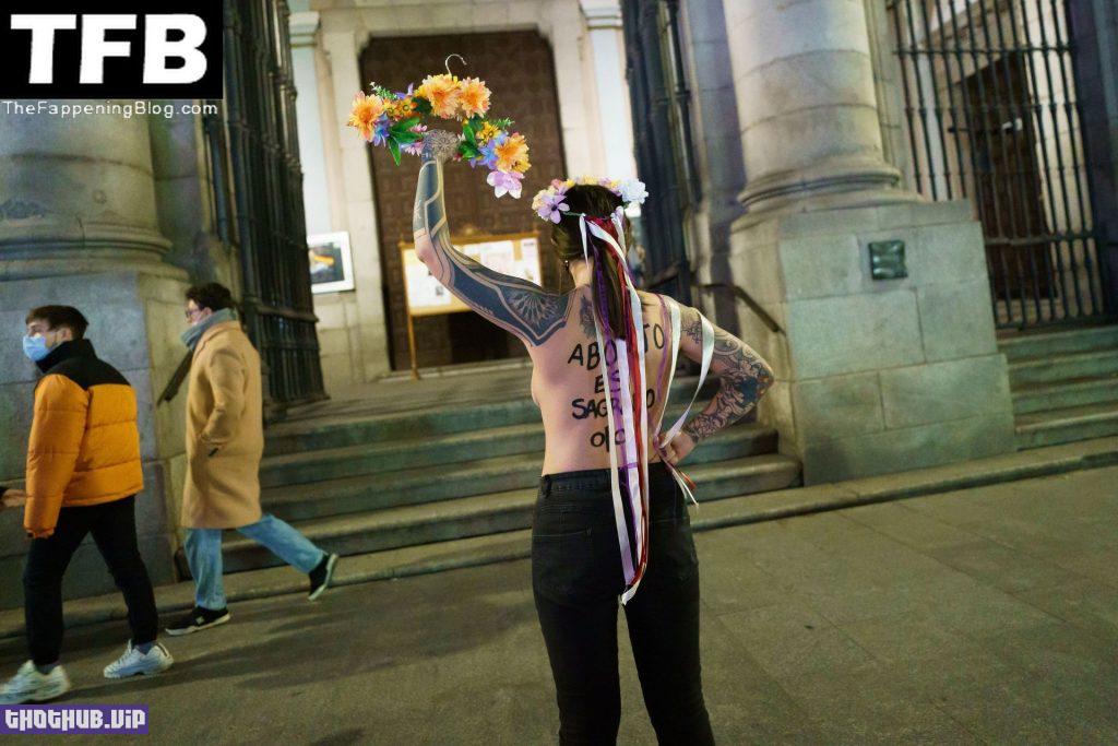 Femen Nude Protest The Fappening Blog 15