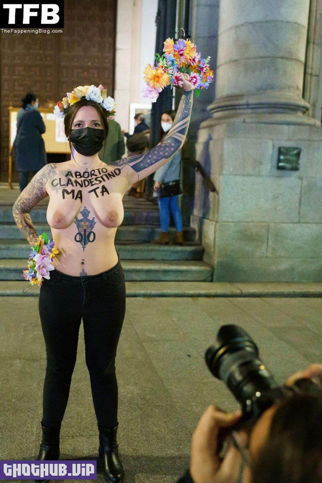 Femen Nude Protest The Fappening Blog 6