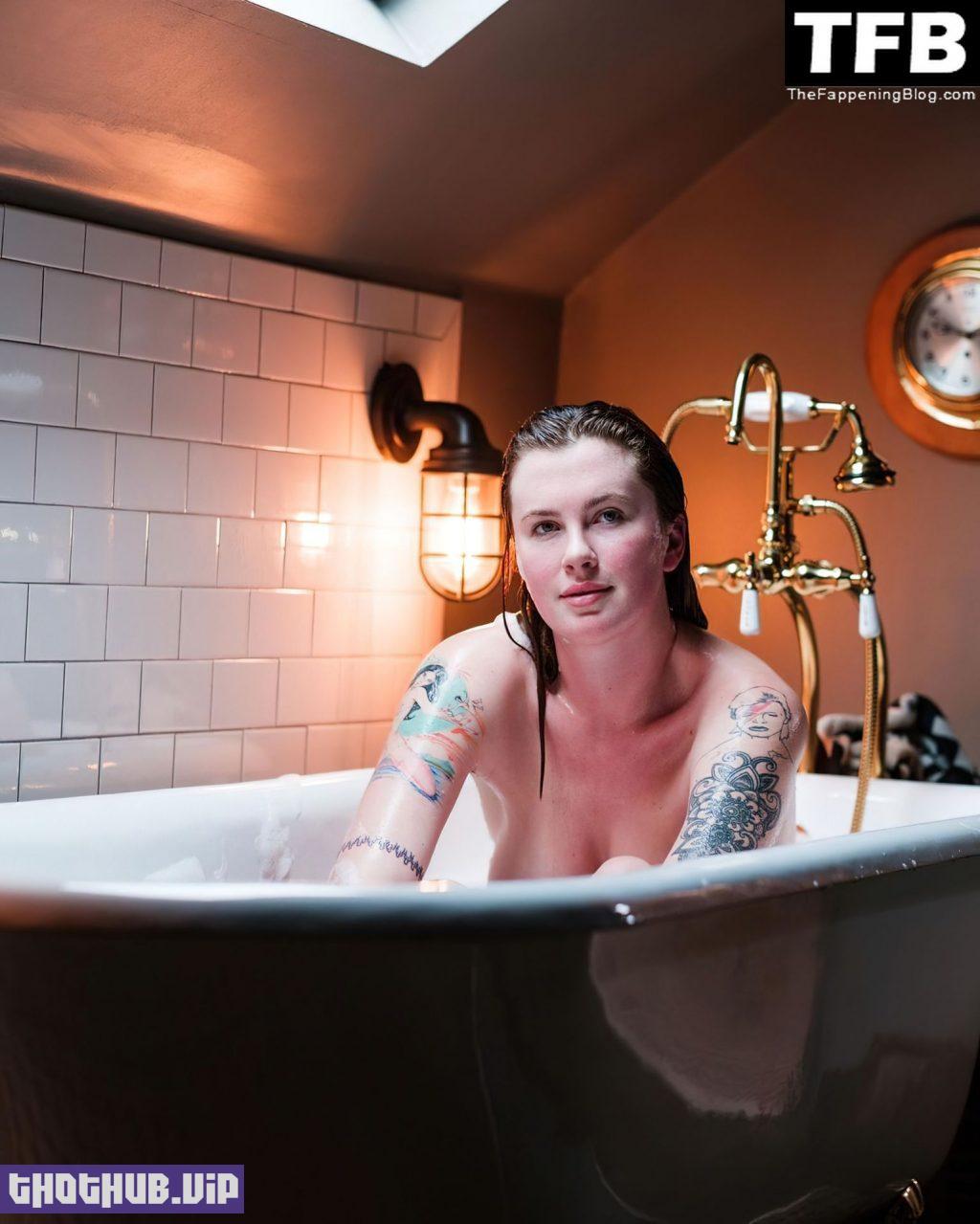 Best Ireland Baldwin Poses Naked In The Bathtub