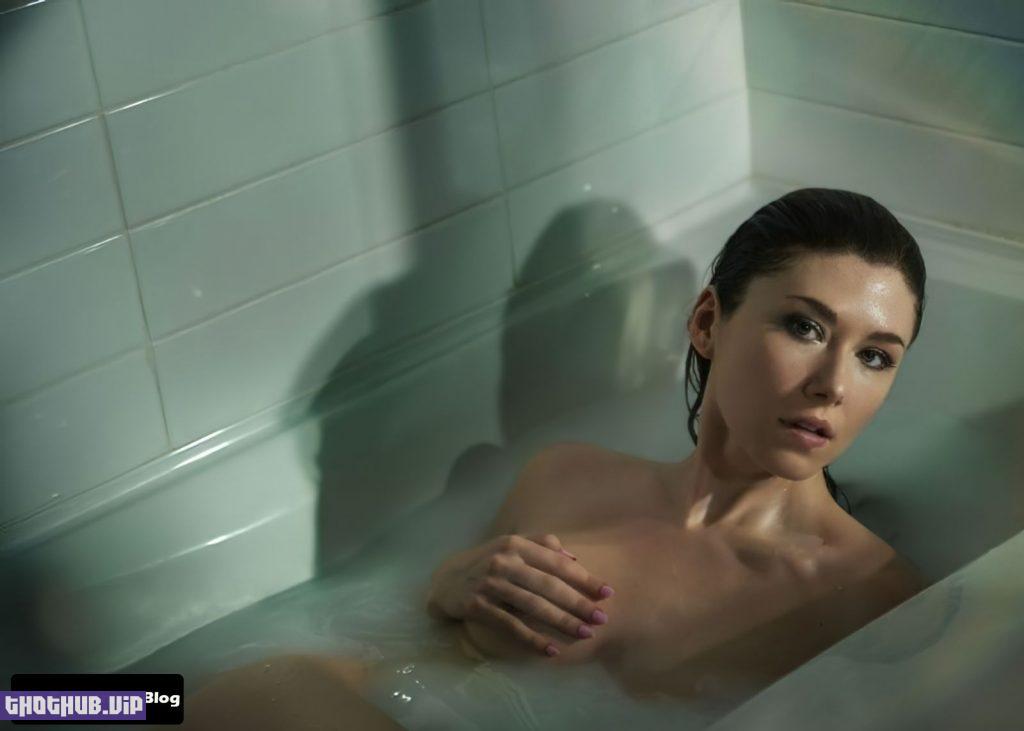 Jewel Staite Nude Photo Collection 1 thefappeningblog.com