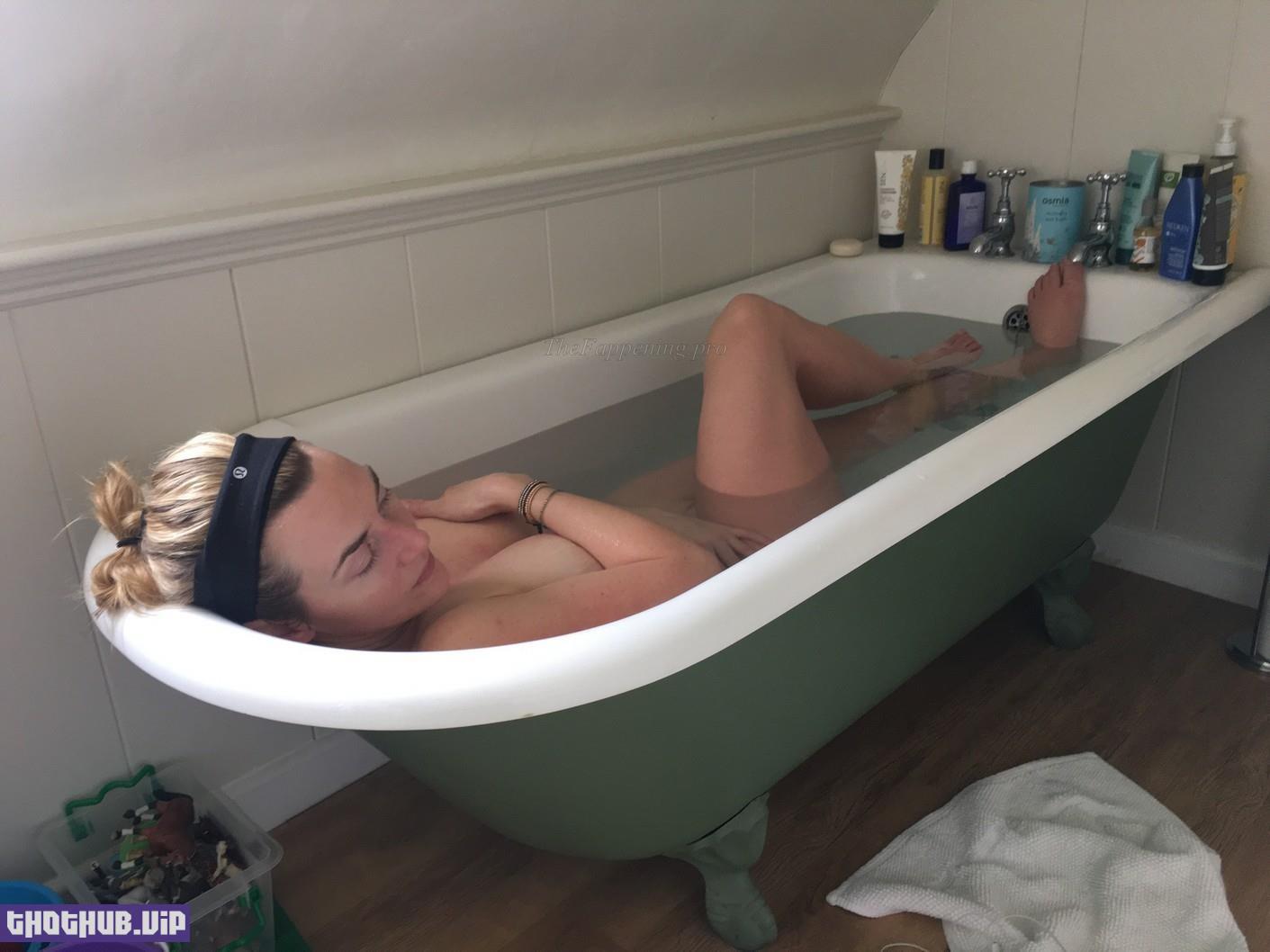 Kate Winslet nude photos leaked from hacked iCloud
