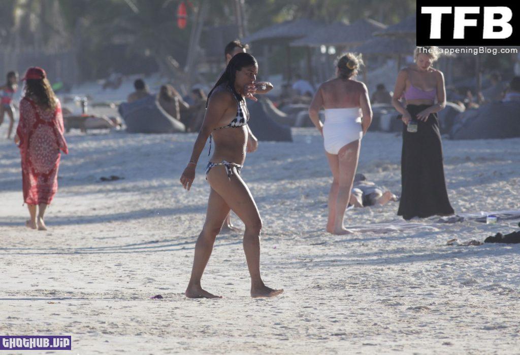 Best Michelle Rodriguez Spent Christmas Day On The Beach In