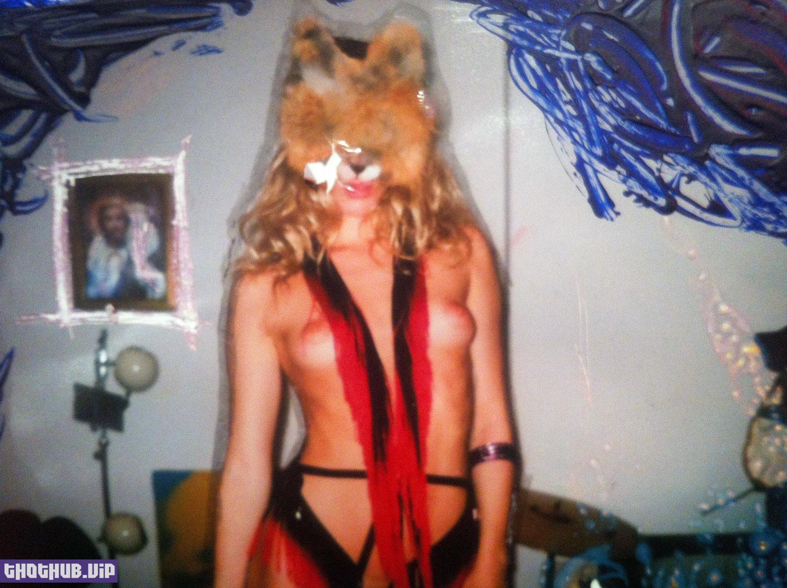 Suki Waterhouse nude photos leaked The Fappening