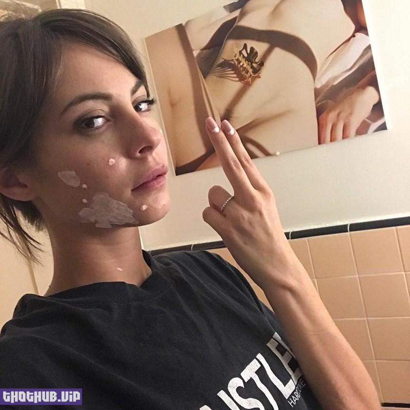Arrow star Willa Holland nude photos leaked from iCloud The Fappening 2019