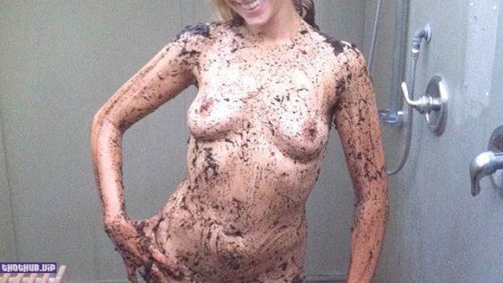 1651500508 Charlotte Newhouse nude leaked Celebrity Leaks.net 1