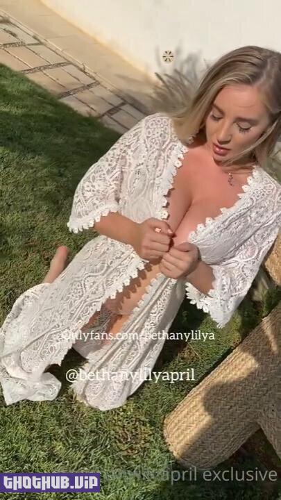 Bethany Lily April Nudes - Nude British bethanylilya Onlyfans Leaks