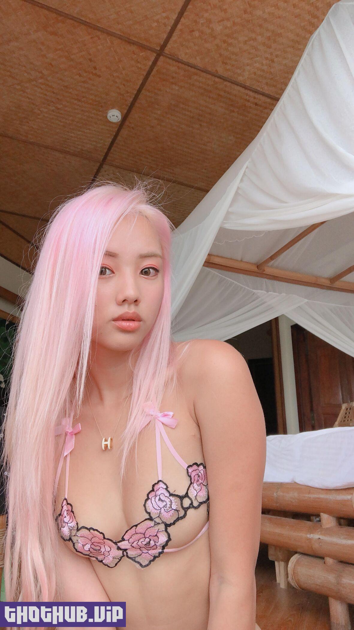 Vyvan Le Nude - Asian Onlyfans Leaked Nudes