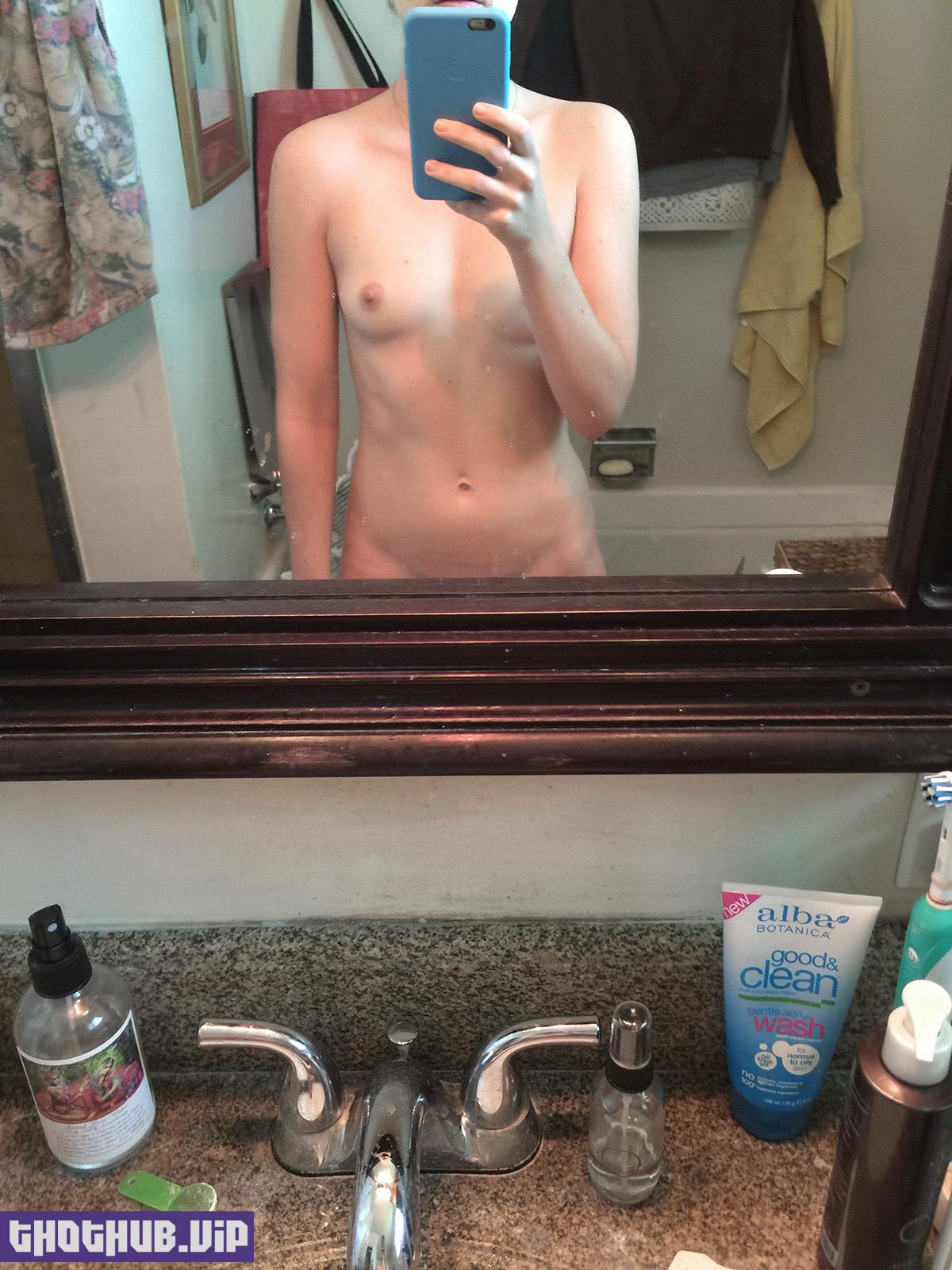 Alexa Nikolas nude photos and video leaked The Fappening