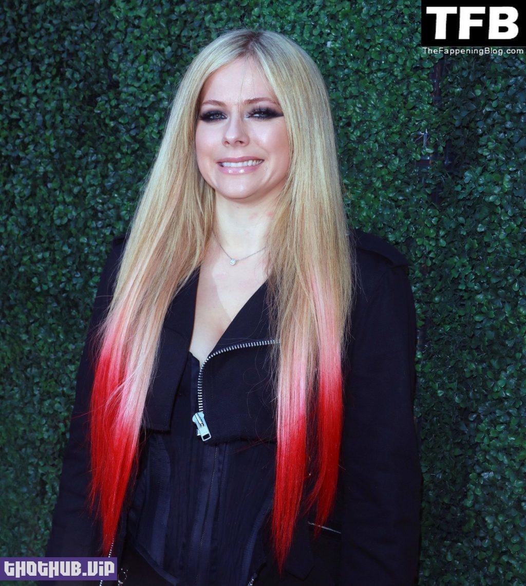 Avril Lavigne Sexy The Fappening Blog 25