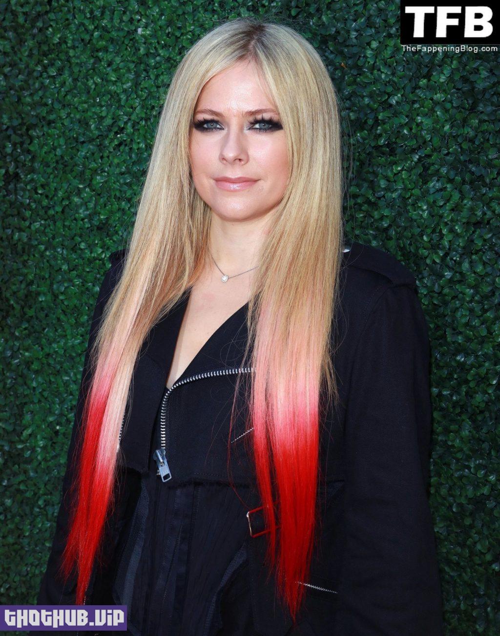 Avril Lavigne Sexy The Fappening Blog 26