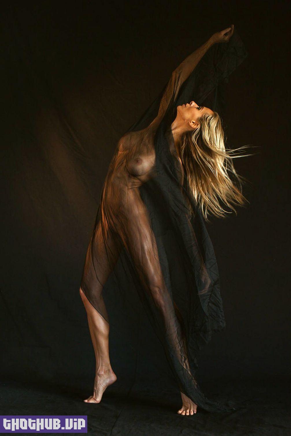 Yoga Teacher Jesse Golden Nude Private Photo Shoot Leaked