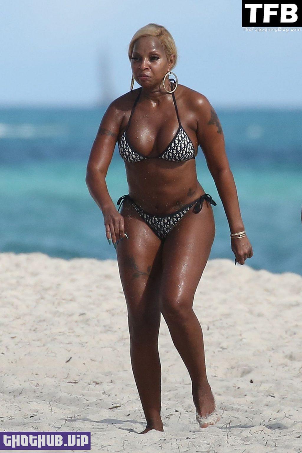 Mary J. Blige Sexy The Fappening Blog 13