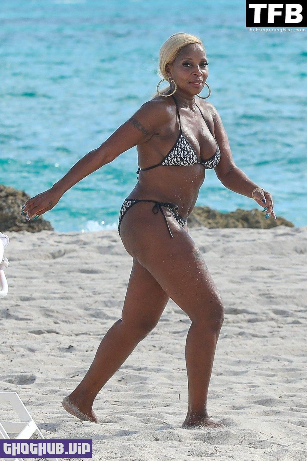 Mary J. Blige Sexy The Fappening Blog 41