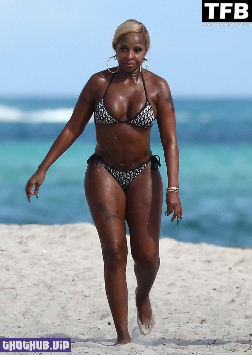 Mary J. Blige Sexy The Fappening Blog 54