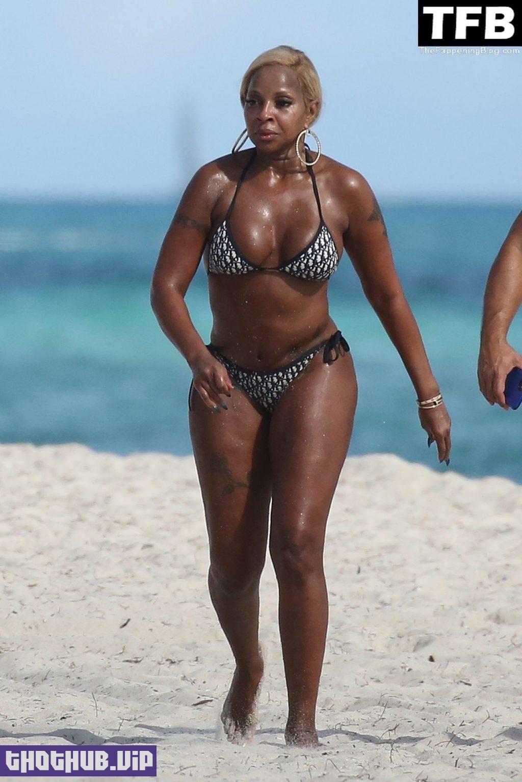 Mary J. Blige Sexy The Fappening Blog 57