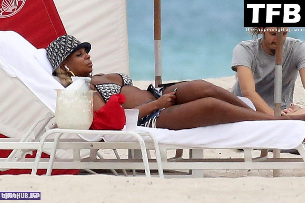 Mary J. Blige Sexy The Fappening Blog 9