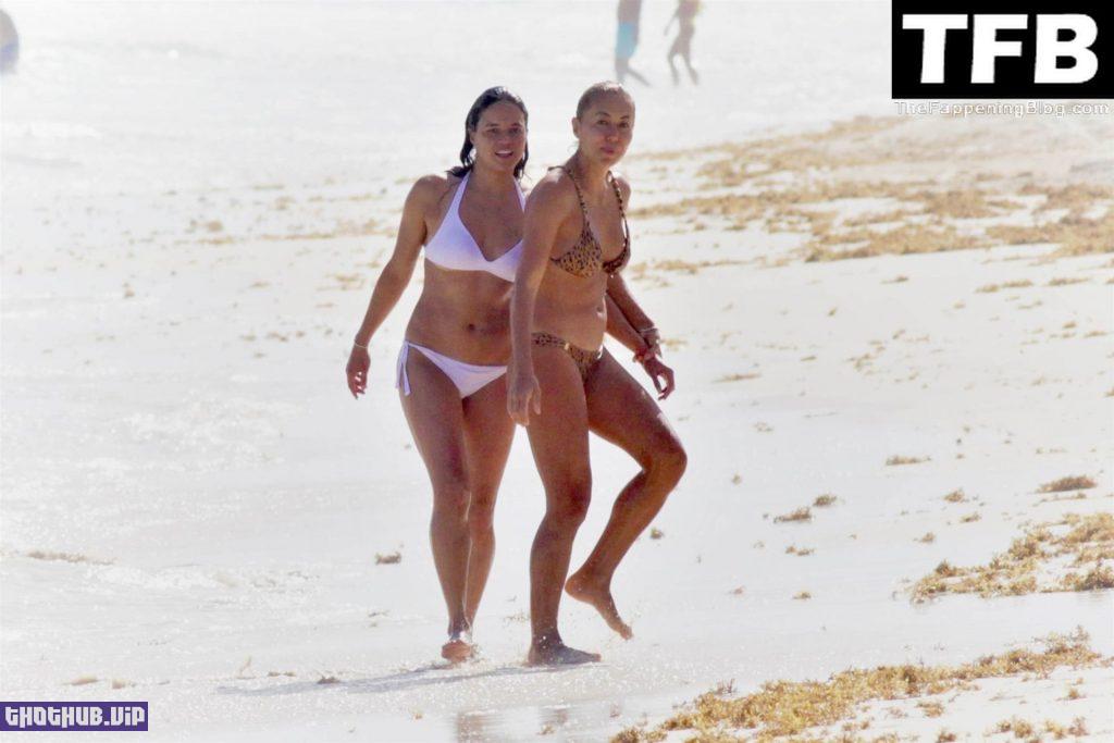 Top Michelle Rodriguez Shows Off Her Body While Taking A Dip With A Mystery Blonde In Mexico
