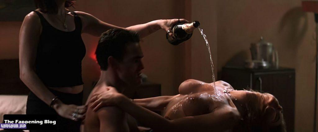 Neve Campbell Nude Photo Collection 10 thefappeningblog.com