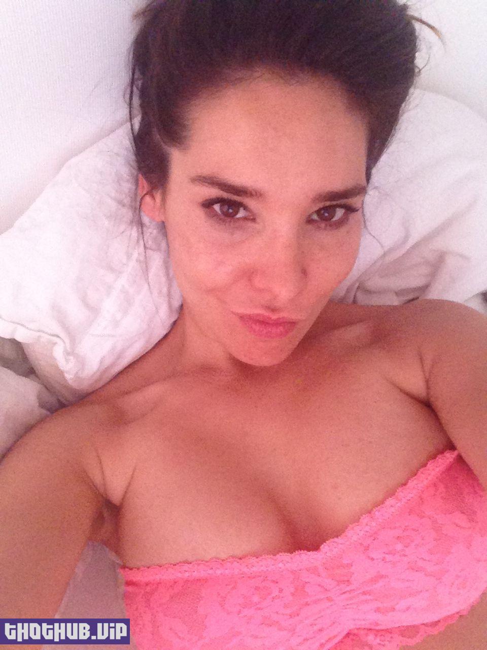 Deutsche Moderatorin Sandra Ahrabian Nude Leaked Selfies