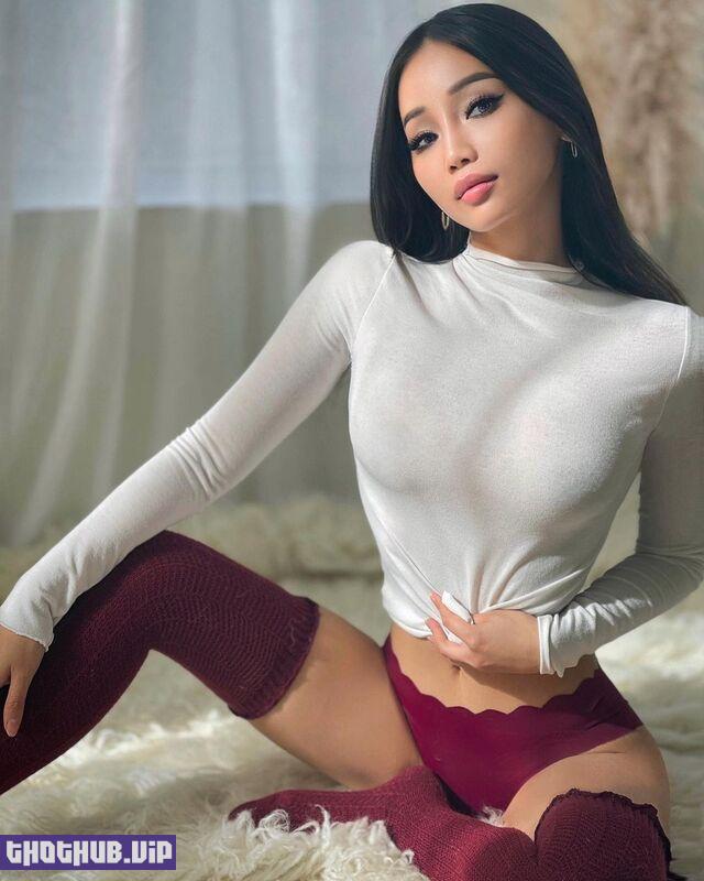 Faye Miah, How’s a Gorgeous Hot Body From Asian